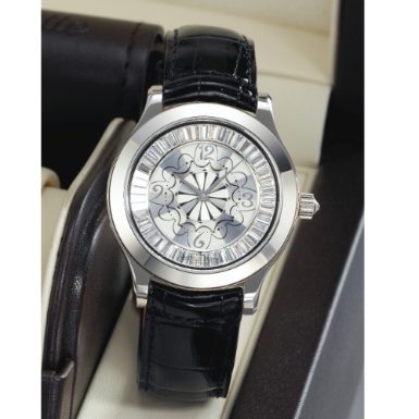 JAEGER-LECOULTRE - A LADY'S WHITE GOLD AND DIAMOND-SET AUTOMATIC WRISTWATCH CIRCA 2008 MASTER SPINNING