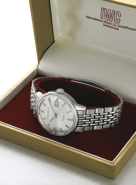 International Watch Co. A STAINLESS STEEL AUTOMATIC CENTRE SECONDS WRISTWATCH WITH DATE AND BRACELET REF 866 CASE 1813360 INGENIEUR CIRCA 1970