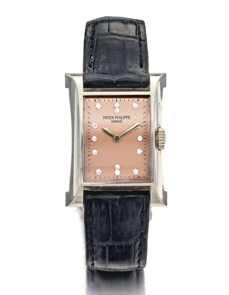 Patek Philippe A LADY'S LIMITED EDITION 18K WHITE GOLD AND DIAMOND RECTANGULAR WRISTWATCH 1997 REF 4900 PAGODA MVT 3066702 CASE 4018096