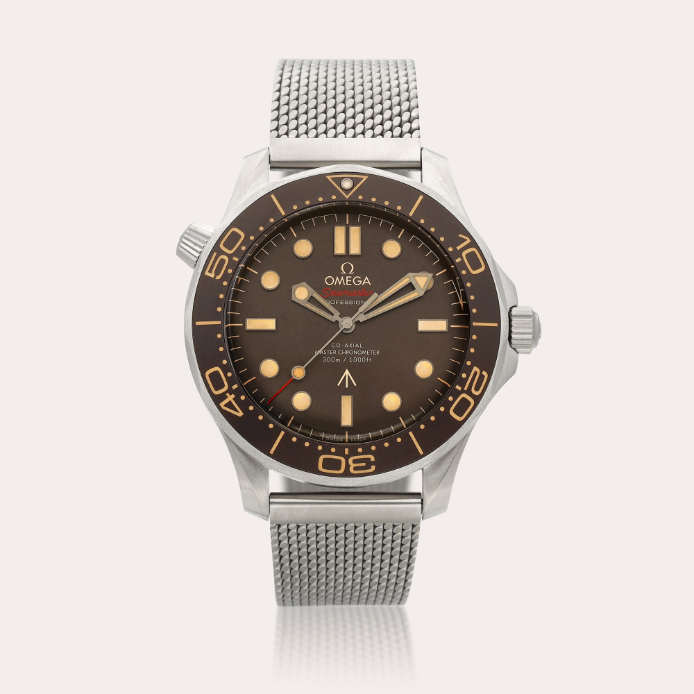 Omega Seamaster Diver 300m "007 Edition", Reference 210.90.42.20.01.001 | A titanium wristwatch with bracelet, Circa 2022 | 歐米茄 | 海馬系列 潛水300米 "007 Edition" 型號210.90.42.20.01.001 | 鈦金屬鏈帶腕錶，約2022年製