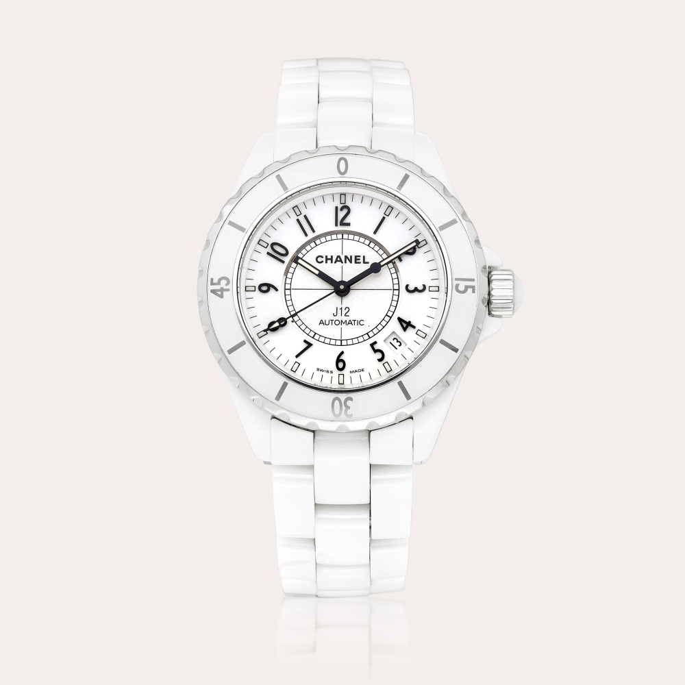 Chanel J12, Reference H0970 | A white ceramic and stainless steel wristwatch with bracelet and date, Circa 2005 | 香奈兒 | J12 型號 H0970 | 白色陶瓷及不鏽鋼鏈帶腕錶，備日期顯示 約2005年製