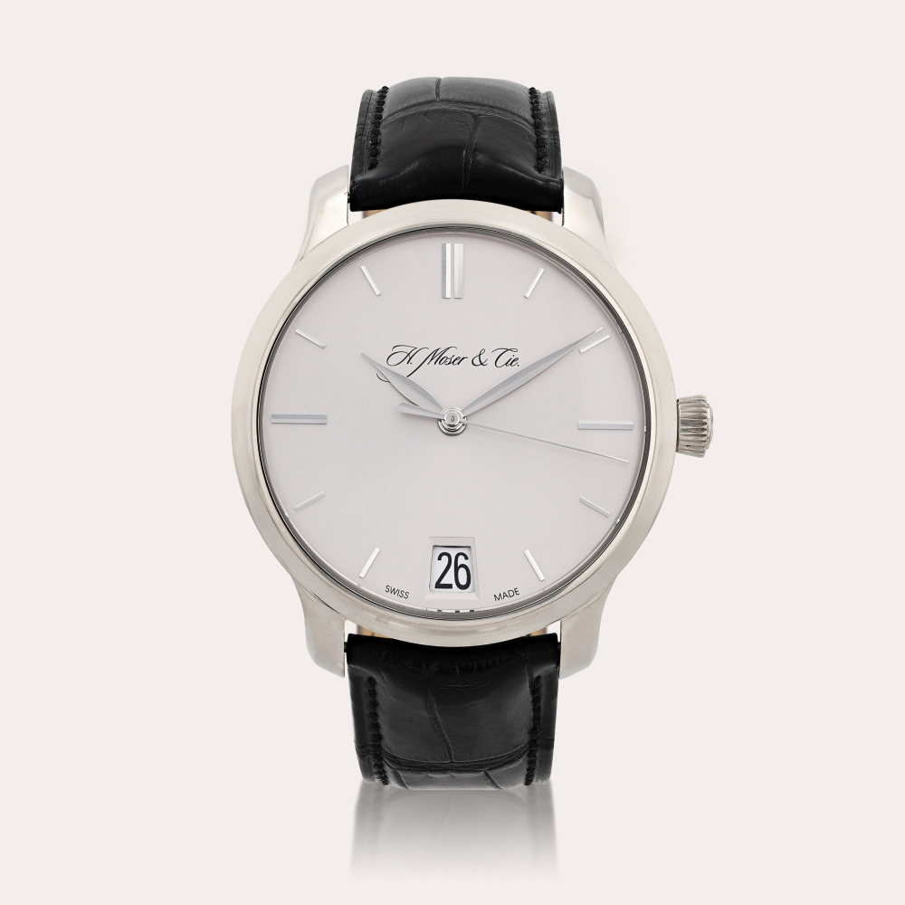 H. Moser CieEndeavour Big Date Montre bracelet en or blanc avec date | White gold wristwatch with date Vers 2018 | Circa 2018