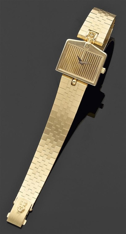 CORUM