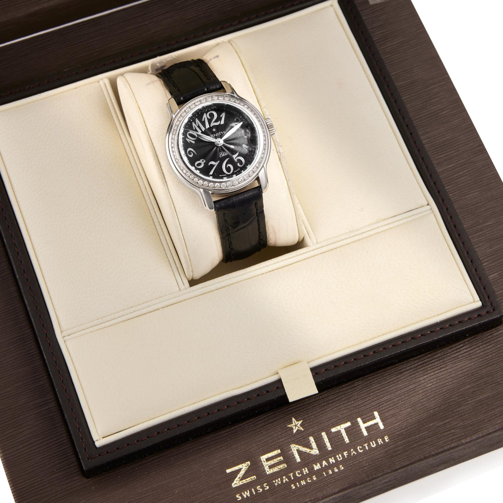 ZENITH ELITE BABY STAR . REF. 16.1220.67/68. ANNEES 2000 Montre Bracelet De Dame En Acier Et Diamants Sur Cuir. BOITIER : Ro...