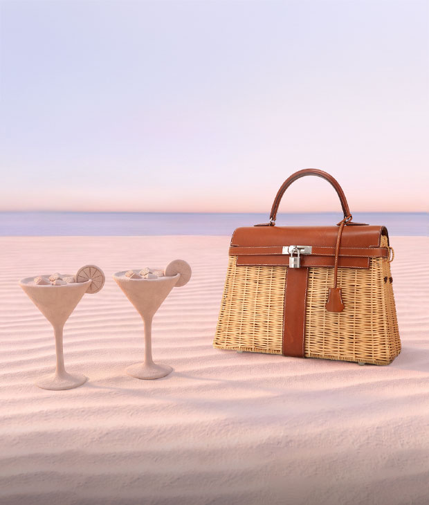 SUMMER ESCALE